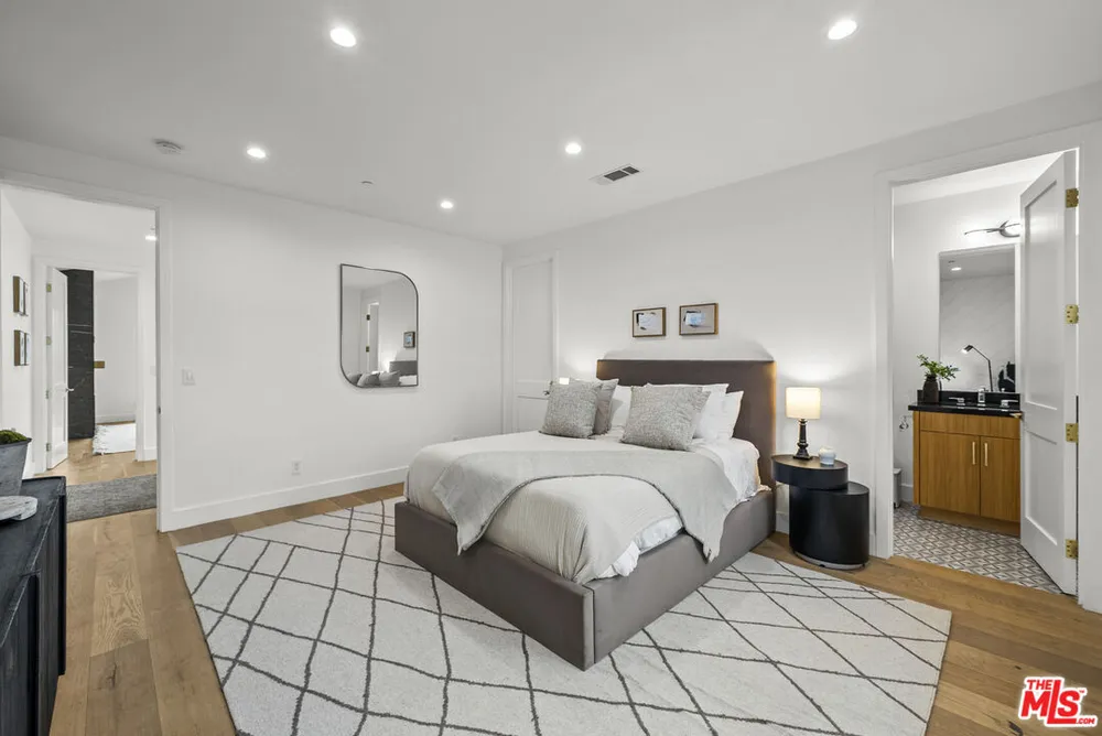5314 Willis Ave, Sherman Oaks, CA 91411