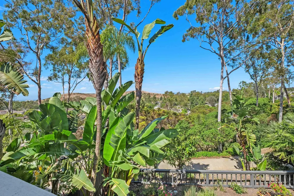 40 Canyon Ridge, Irvine, CA 92603