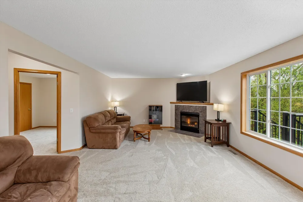 18769 Englewood Way, Farmington, MN 55024