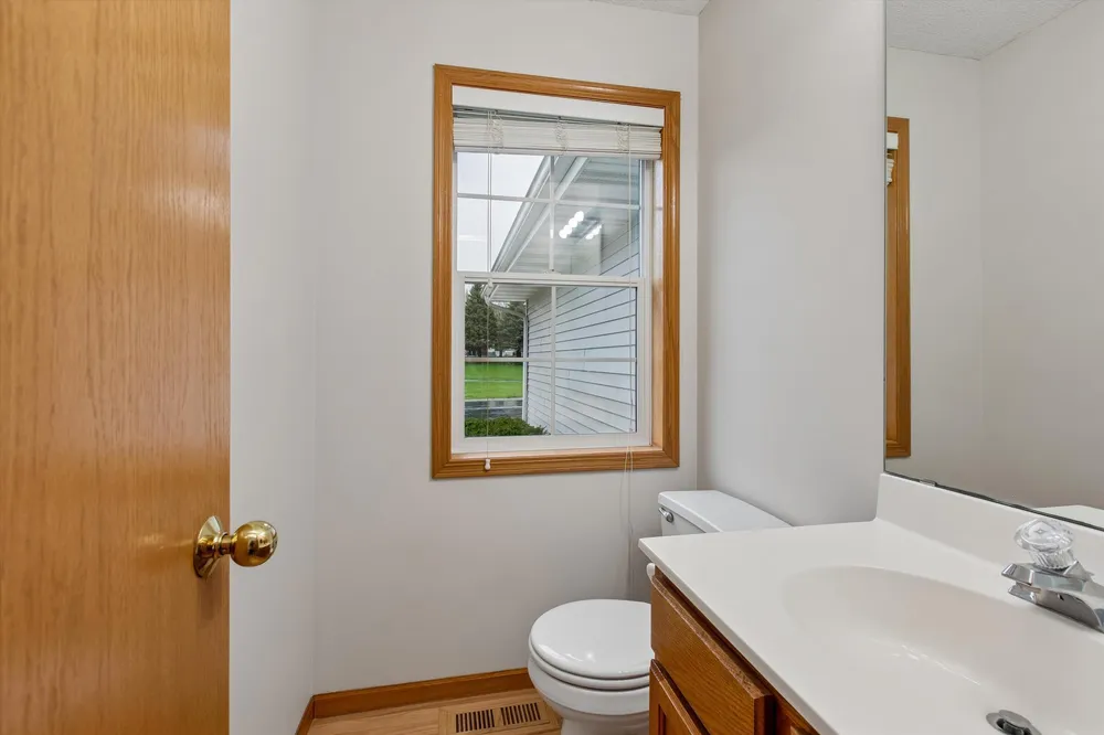 18769 Englewood Way, Farmington, MN 55024