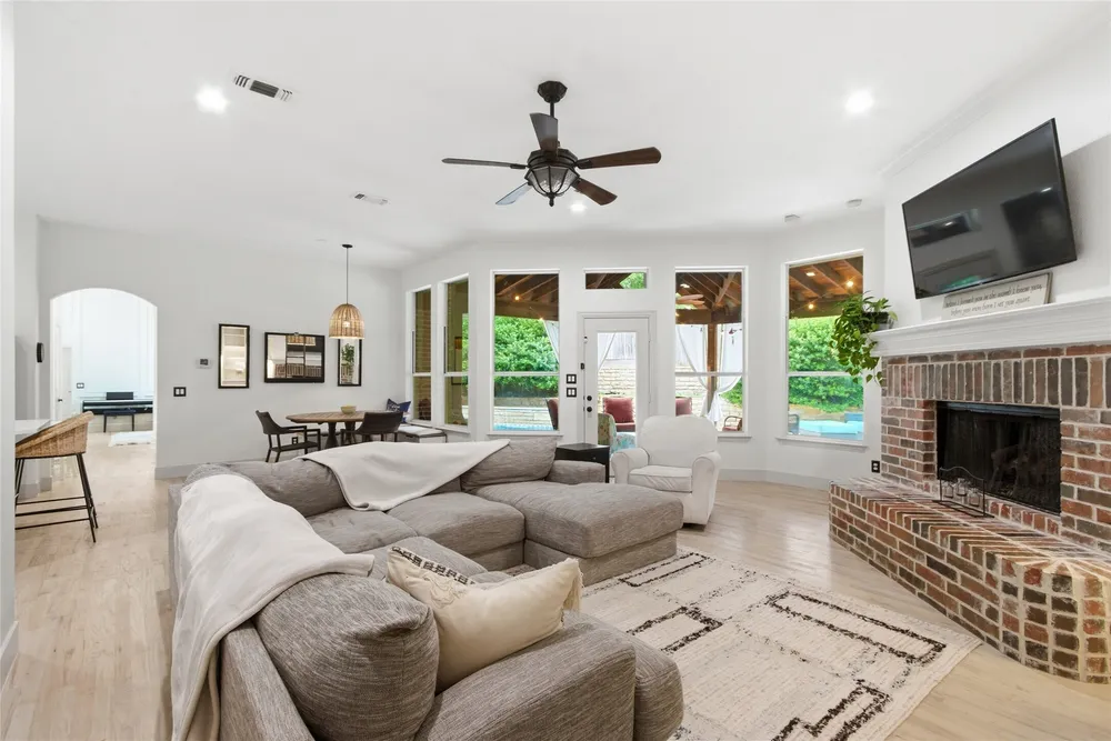 4918 S Meadow Ridge Circle, McKinney, TX 75072