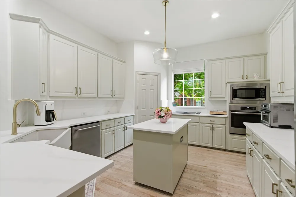 4918 S Meadow Ridge Circle, McKinney, TX 75072