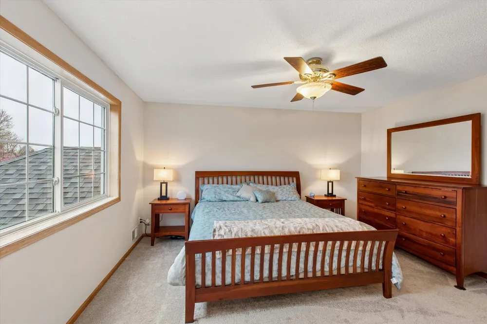 18769 Englewood Way, Farmington, MN 55024
