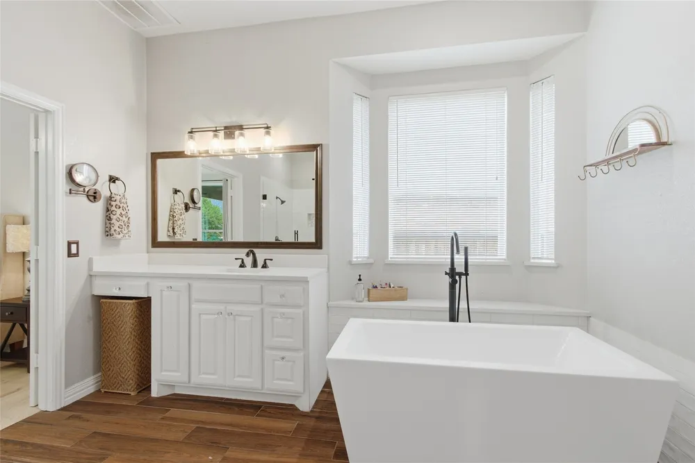 4918 S Meadow Ridge Circle, McKinney, TX 75072