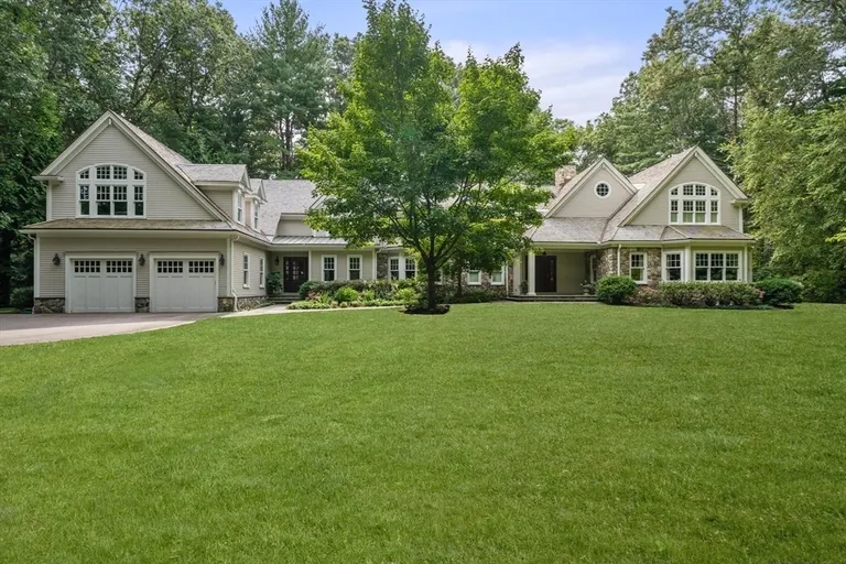 182 Winding River Rd, Wellesley, MA 02482