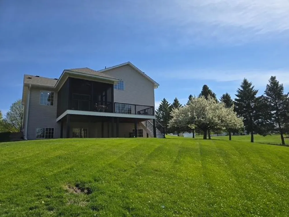 18769 Englewood Way, Farmington, MN 55024