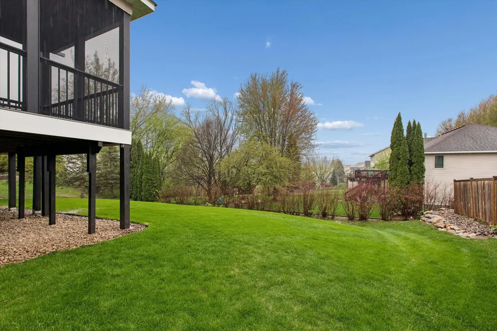 18769 Englewood Way, Farmington, MN 55024