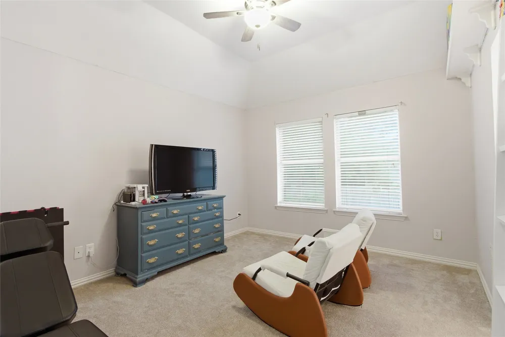 4918 S Meadow Ridge Circle, McKinney, TX 75072