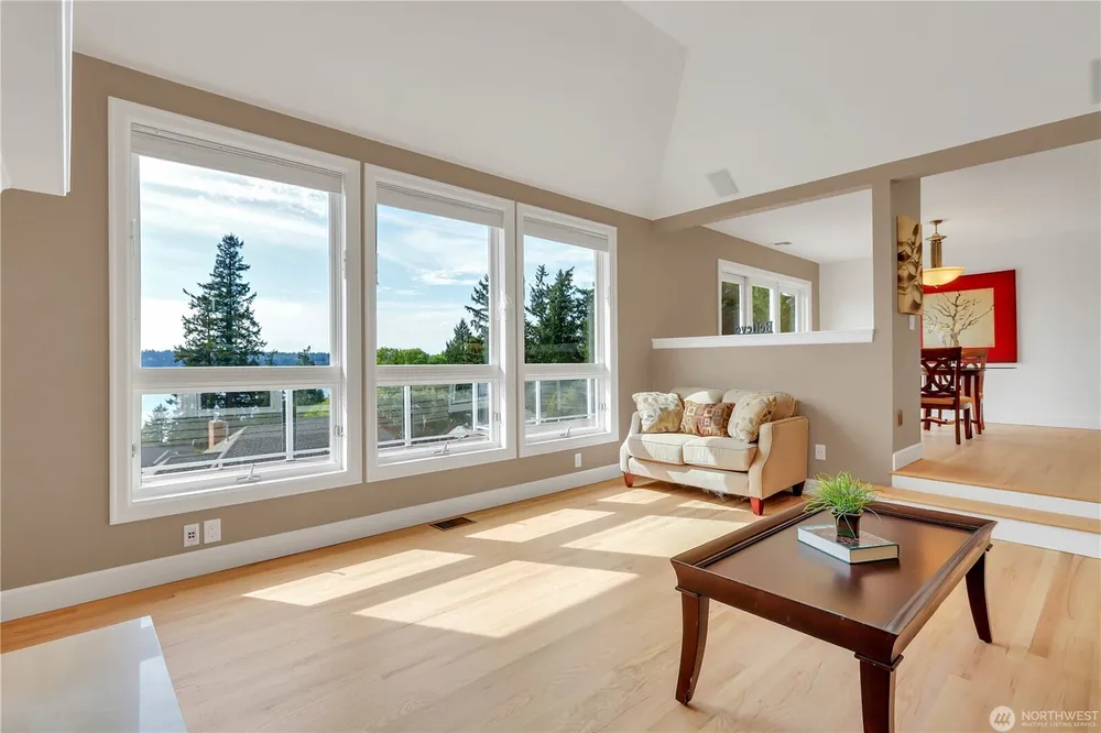 535 208th Ave NE, Sammamish, WA 98074