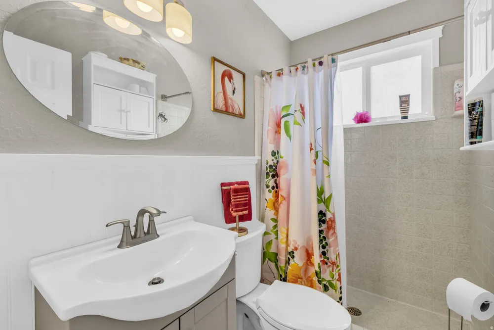 2047 N 1650 E, Layton, UT 84040