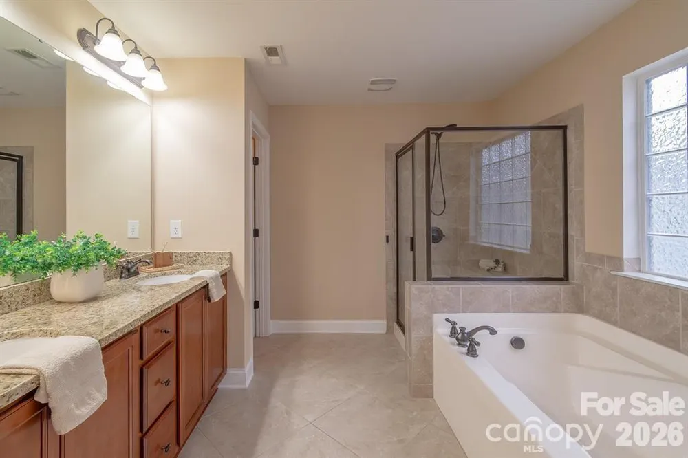 2003 Fallondale Rd, Waxhaw, NC 28173