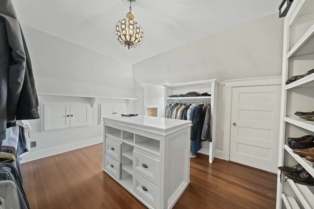 2 Florence St, Boston, MA 02131