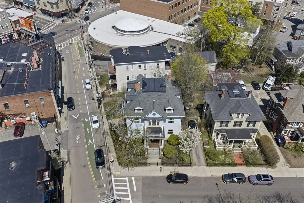 2 Florence St, Boston, MA 02131