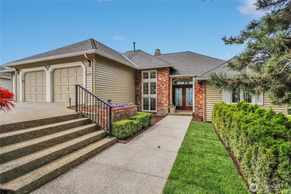 535 208th Ave NE, Sammamish, WA 98074