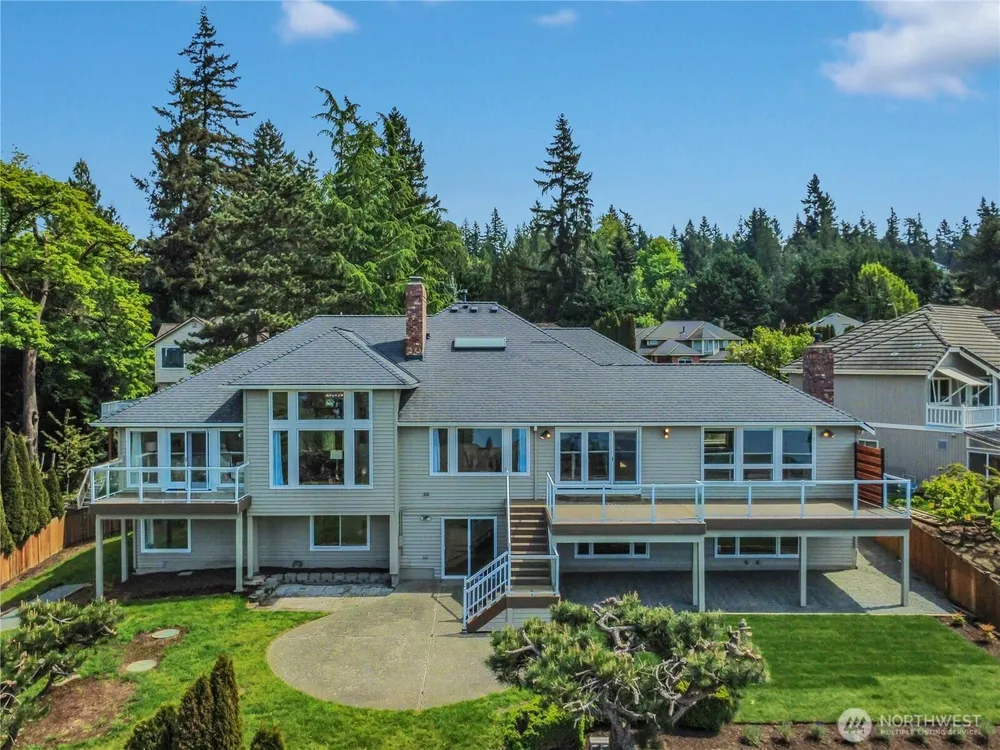535 208th Ave NE, Sammamish, WA 98074