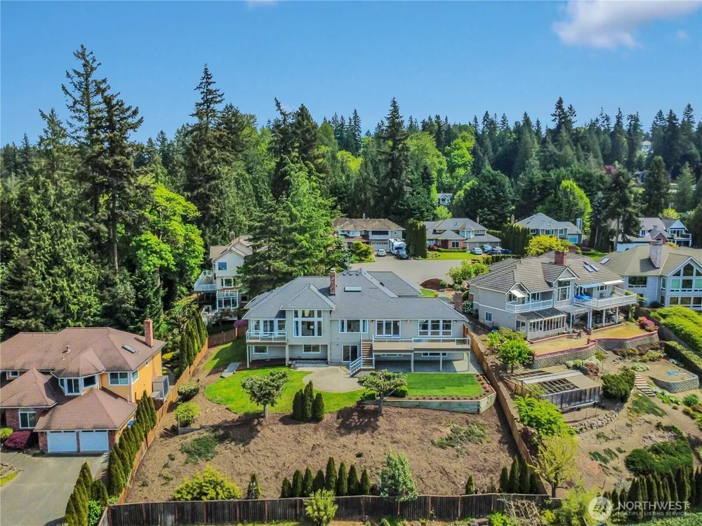535 208th Ave NE, Sammamish, WA 98074