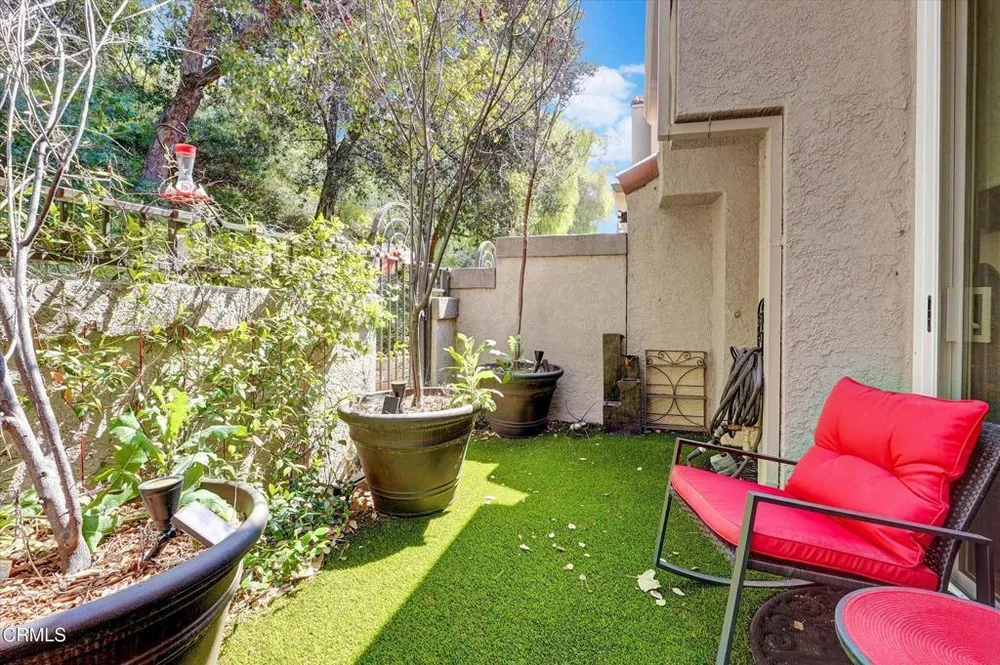 22337 Mission Circle, Chatsworth, CA 91311