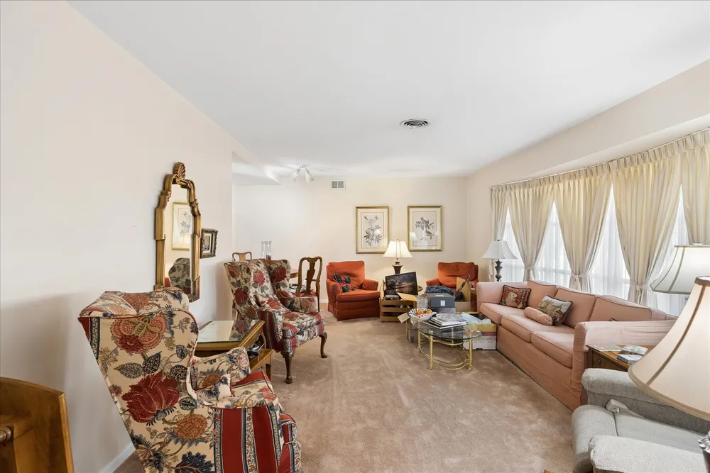 3713 Kimberly Ln, Fort Worth, TX 76133-2018