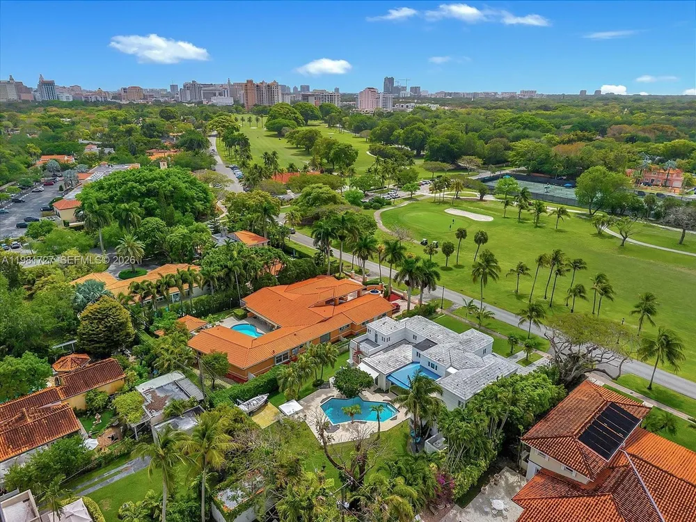1021 N Greenway Dr, Coral Gables, FL 33134