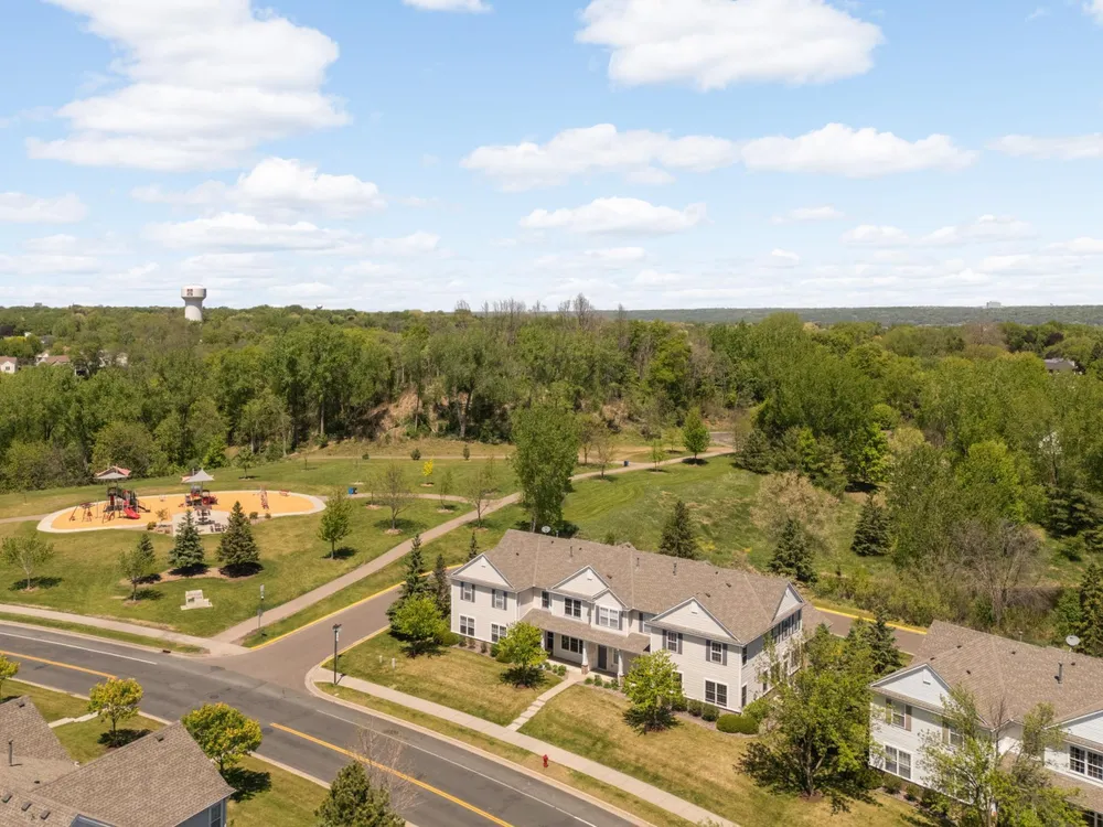 4859 Boatman Ln, Inver Grove Heights, MN 55076