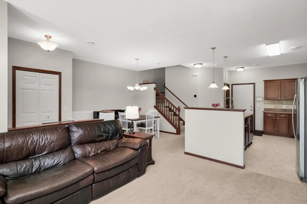4859 Boatman Ln, Inver Grove Heights, MN 55076