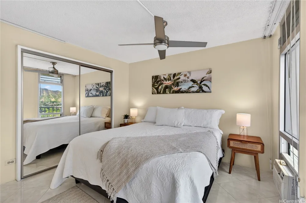 2575 Kuhio Ave, Honolulu, HI 96815