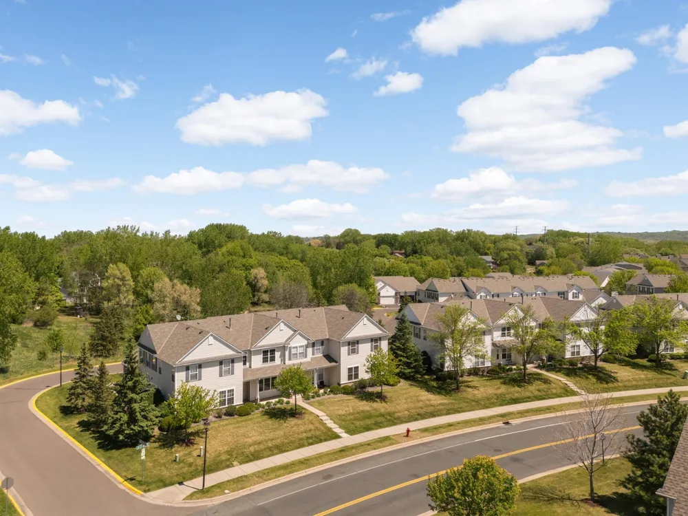 4859 Boatman Ln, Inver Grove Heights, MN 55076