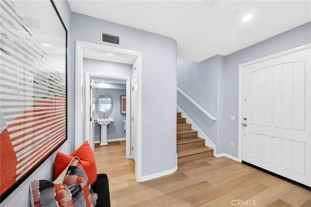 245 Rodeo, Irvine, CA 92602