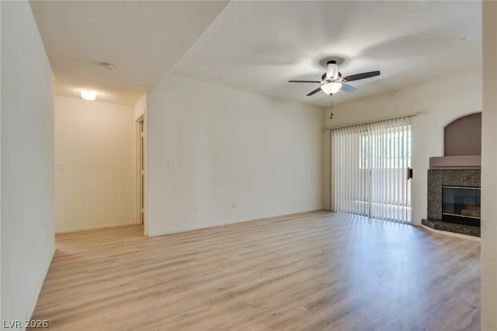 1705 Sky of Red Dr, Las Vegas, NV 89128
