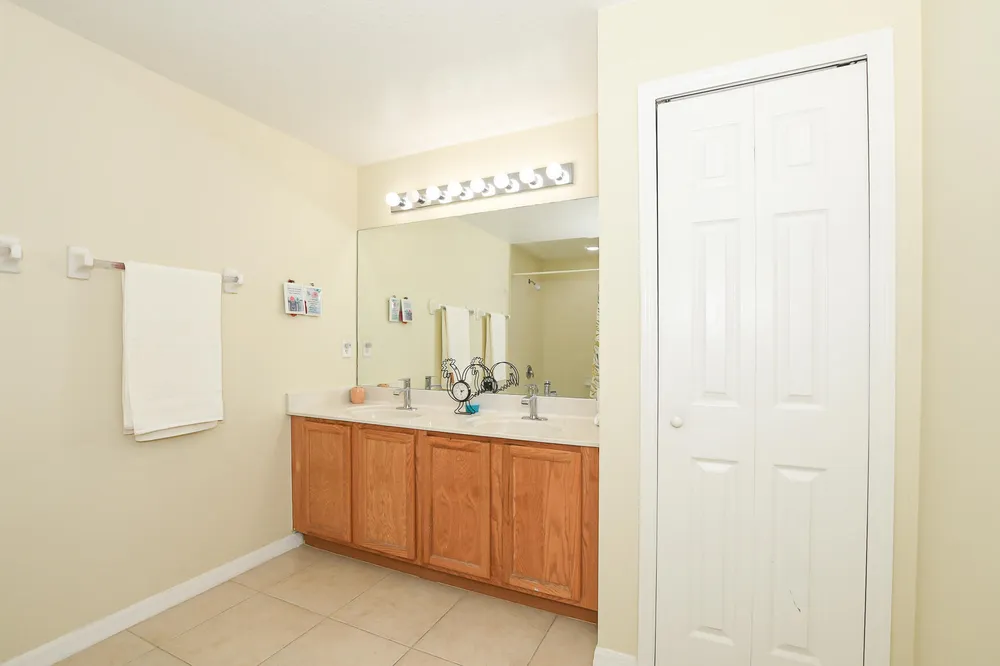 1961 SW Diamond St, Port St Lucie, FL 34953