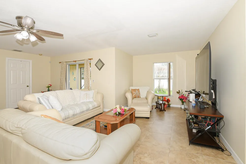 1961 SW Diamond St, Port St Lucie, FL 34953