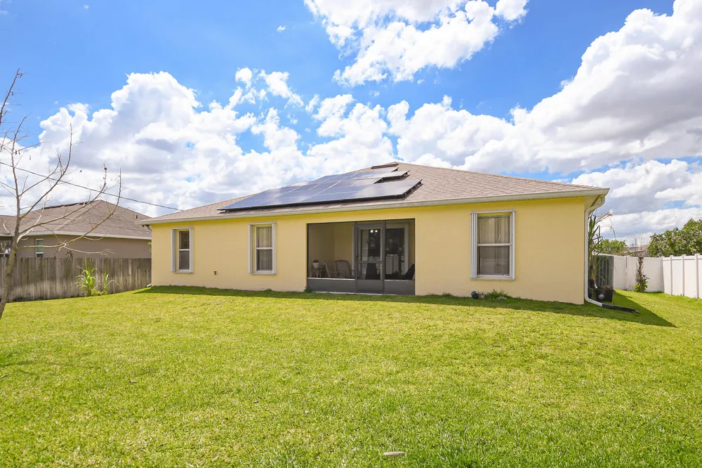 1961 SW Diamond St, Port St Lucie, FL 34953