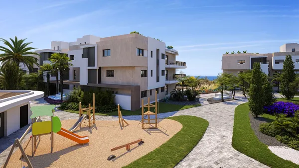 GROUND FLOOR APARTMENT FOR SALE IN LA RESINA GOLF, Estepona, GU21 photo 7