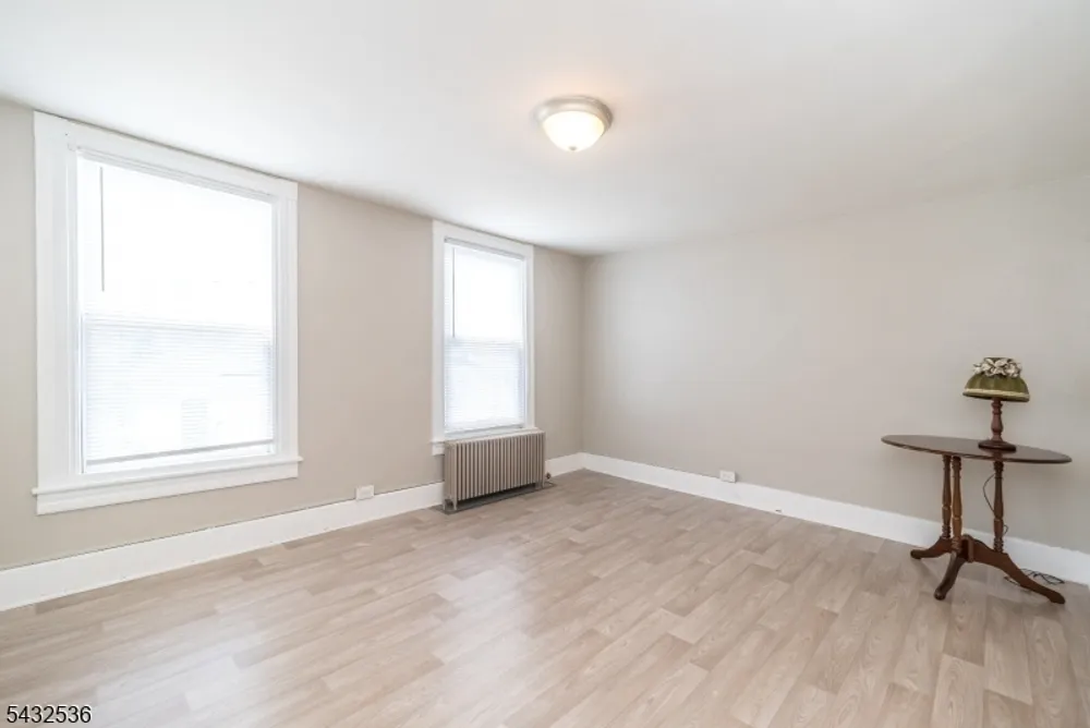53 Wilson St, Phillipsburg, NJ 08865-3215