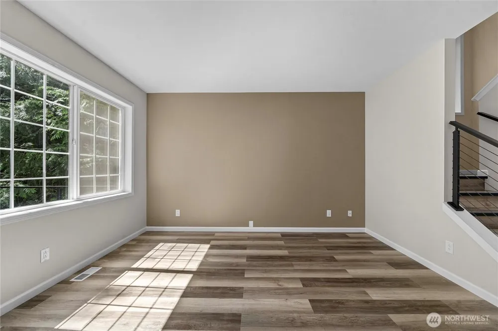 25401 Kanasket Dr, Black Diamond, WA 98010