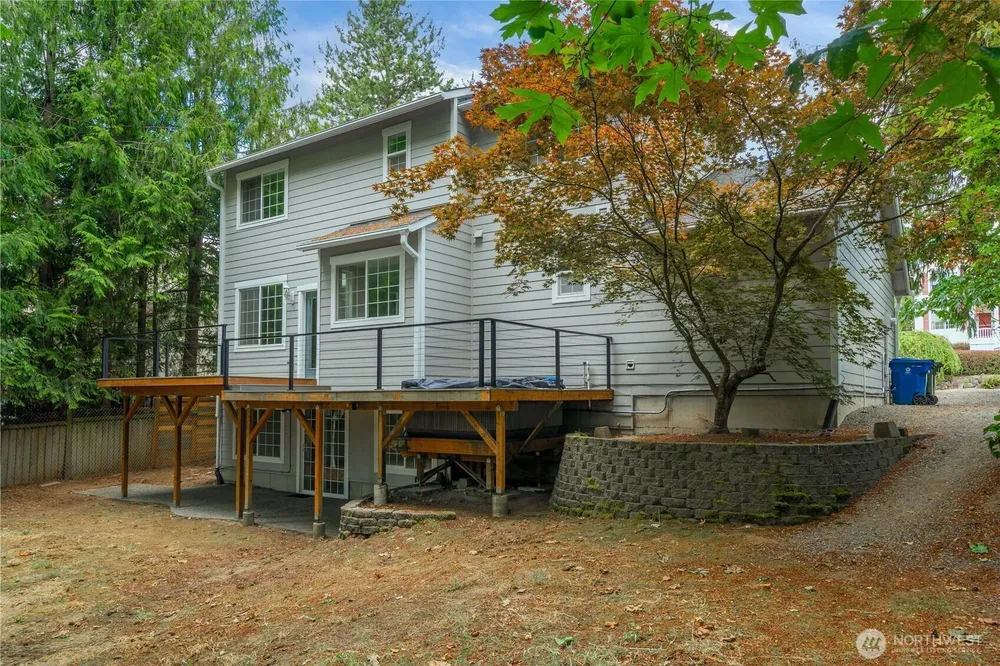25401 Kanasket Dr, Black Diamond, WA 98010