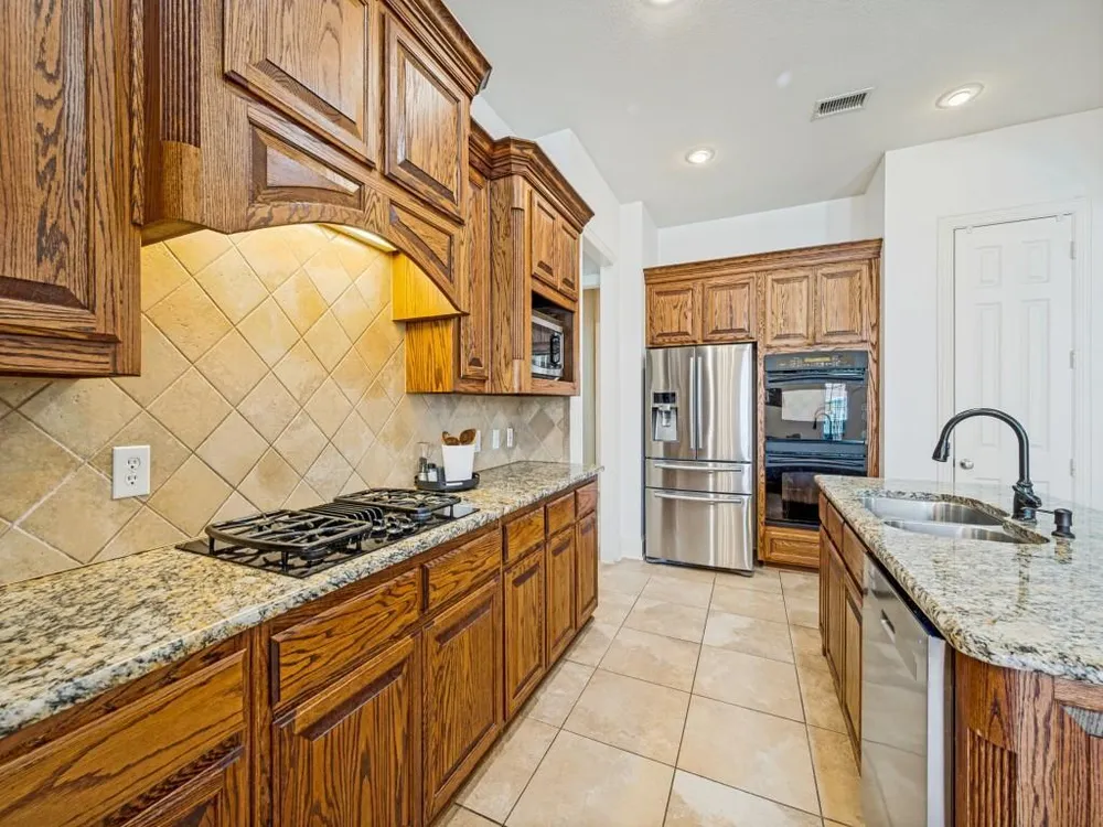 11618 Frontier Dr, Frisco, TX 75033