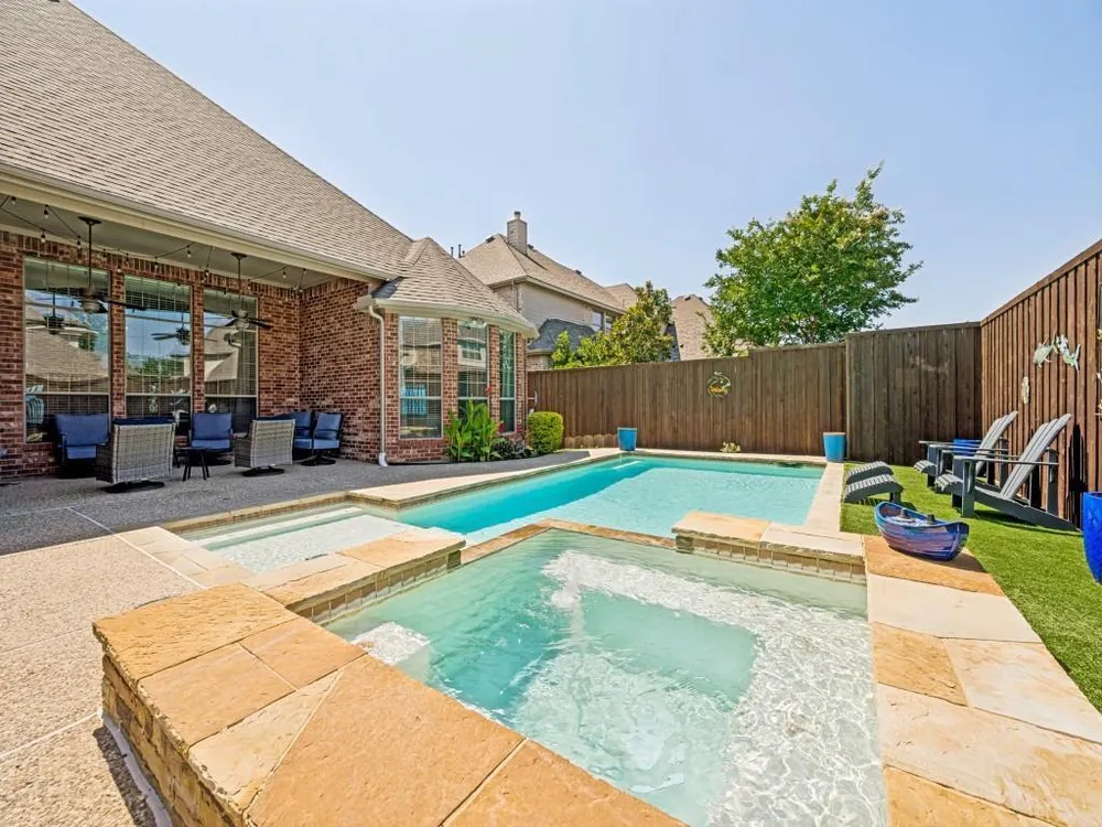 11618 Frontier Dr, Frisco, TX 75033