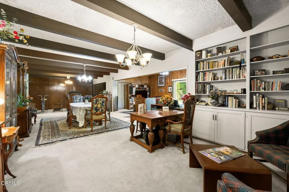 2985 San Pasqual St, Pasadena, CA 91107