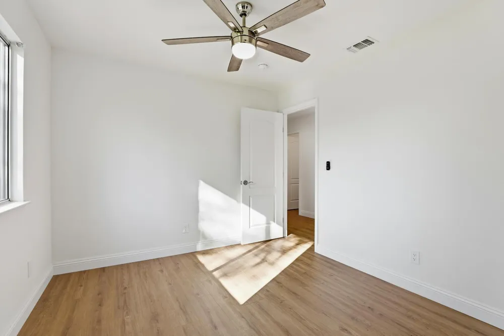 9274 Auburn Folsom Rd, Granite Bay, CA 95746