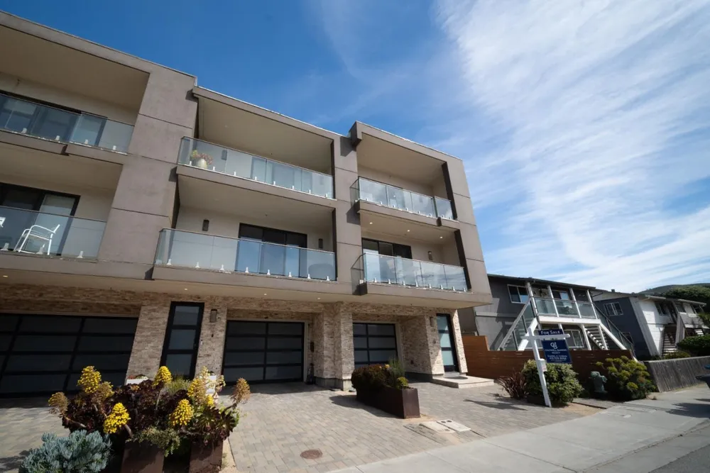 29 Montecito Ave, Pacifica, CA 94044