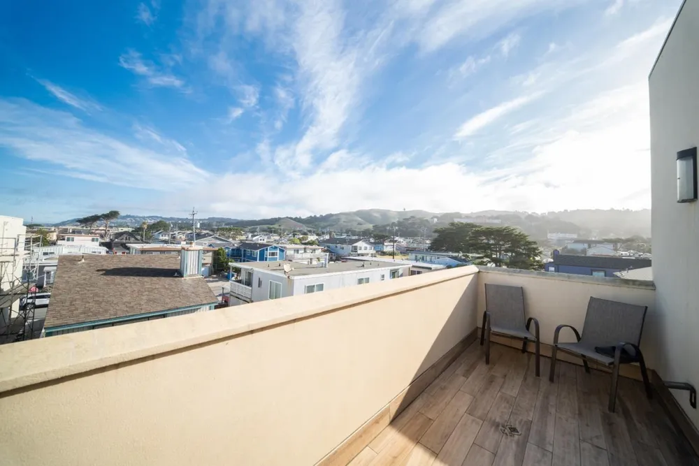 29 Montecito Ave, Pacifica, CA 94044