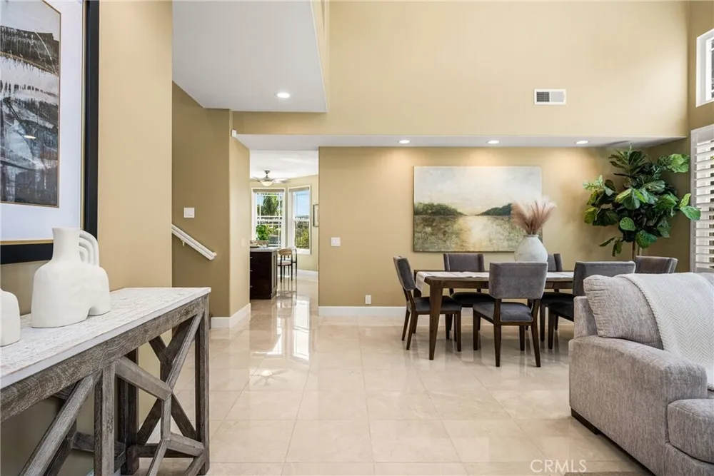 4 Santa Rita, Lake Forest, CA 92610