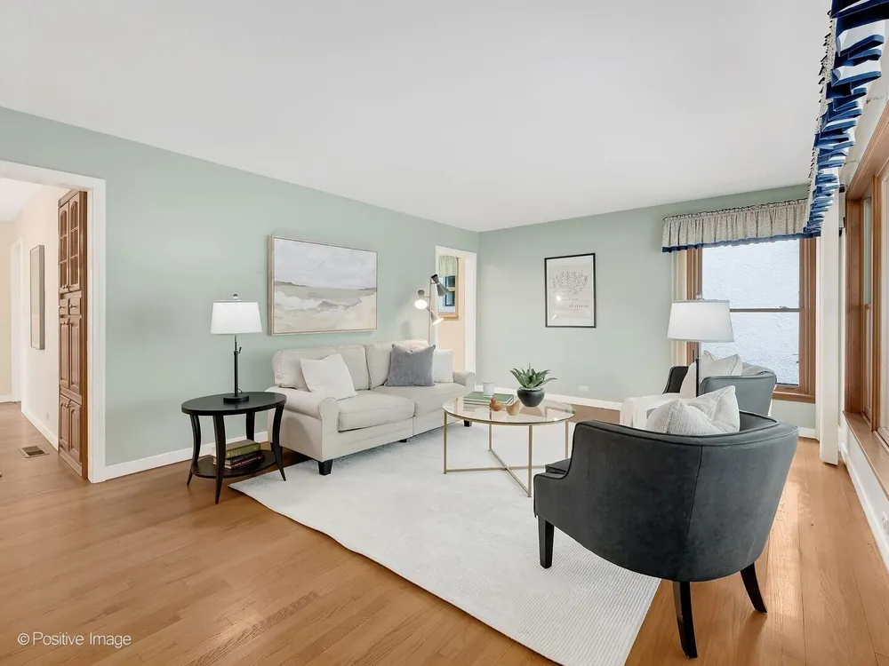 613 N Spring Ave, La Grange Park, IL 60526