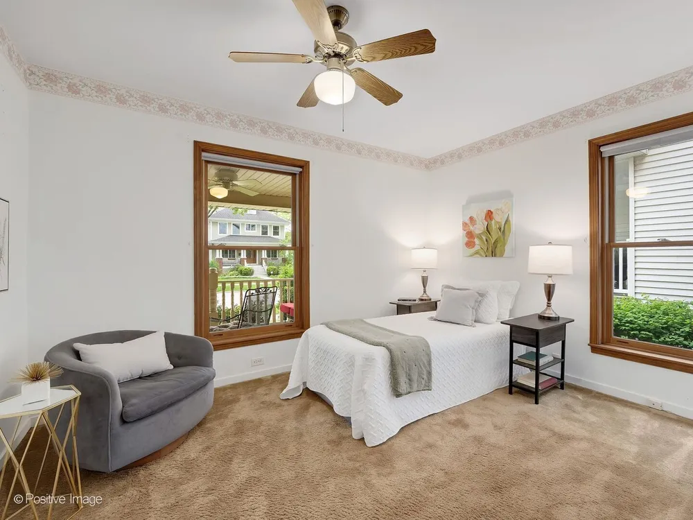613 N Spring Ave, La Grange Park, IL 60526