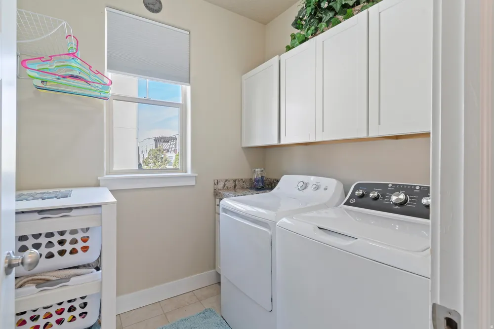 1945 Maple Grove Way, Ogden, UT 84401