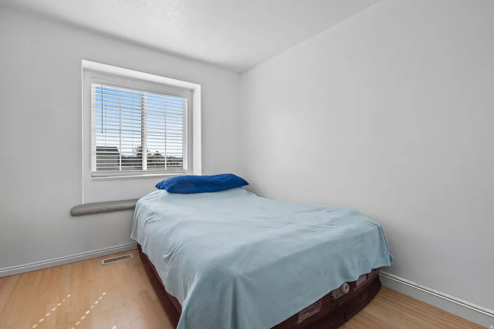 3766 W 4750 S, Roy, UT 84067