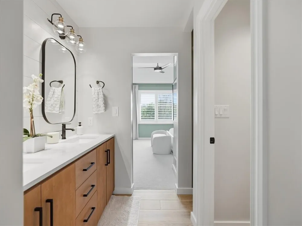 218 Chesapeake Dr, Gibsonia, PA 15044