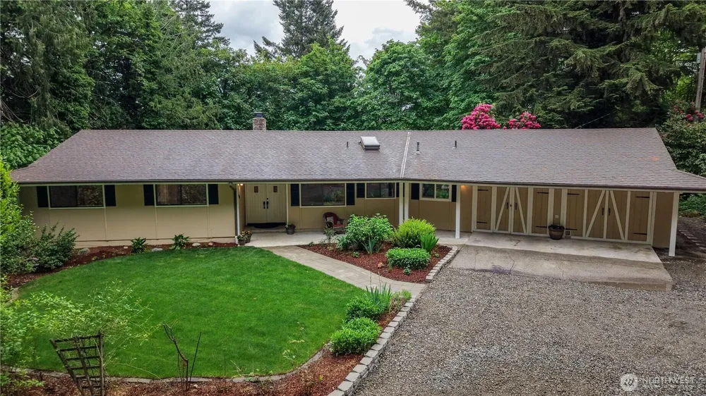 18506 SE 294th St, Kent, WA 98042