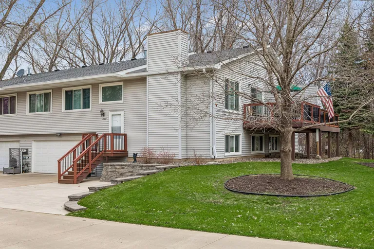 7423 Borman Ave, Inver Grove Heights, MN 55076